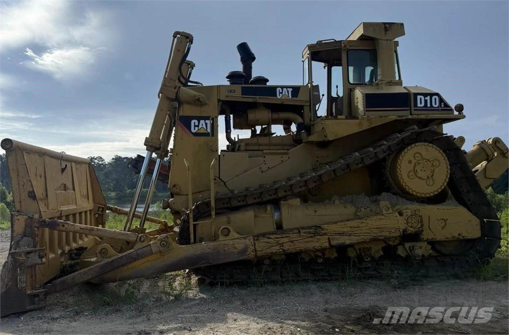 CAT D10 Pásové dozery