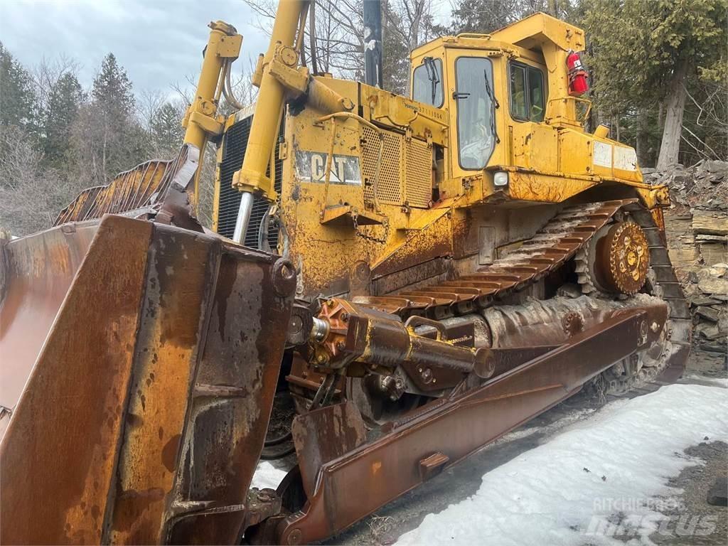 CAT D10N Pásové dozery