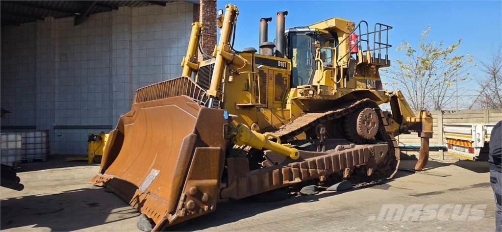 CAT D10T Pásové dozery