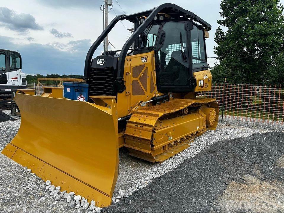 CAT D3 Pásové dozery