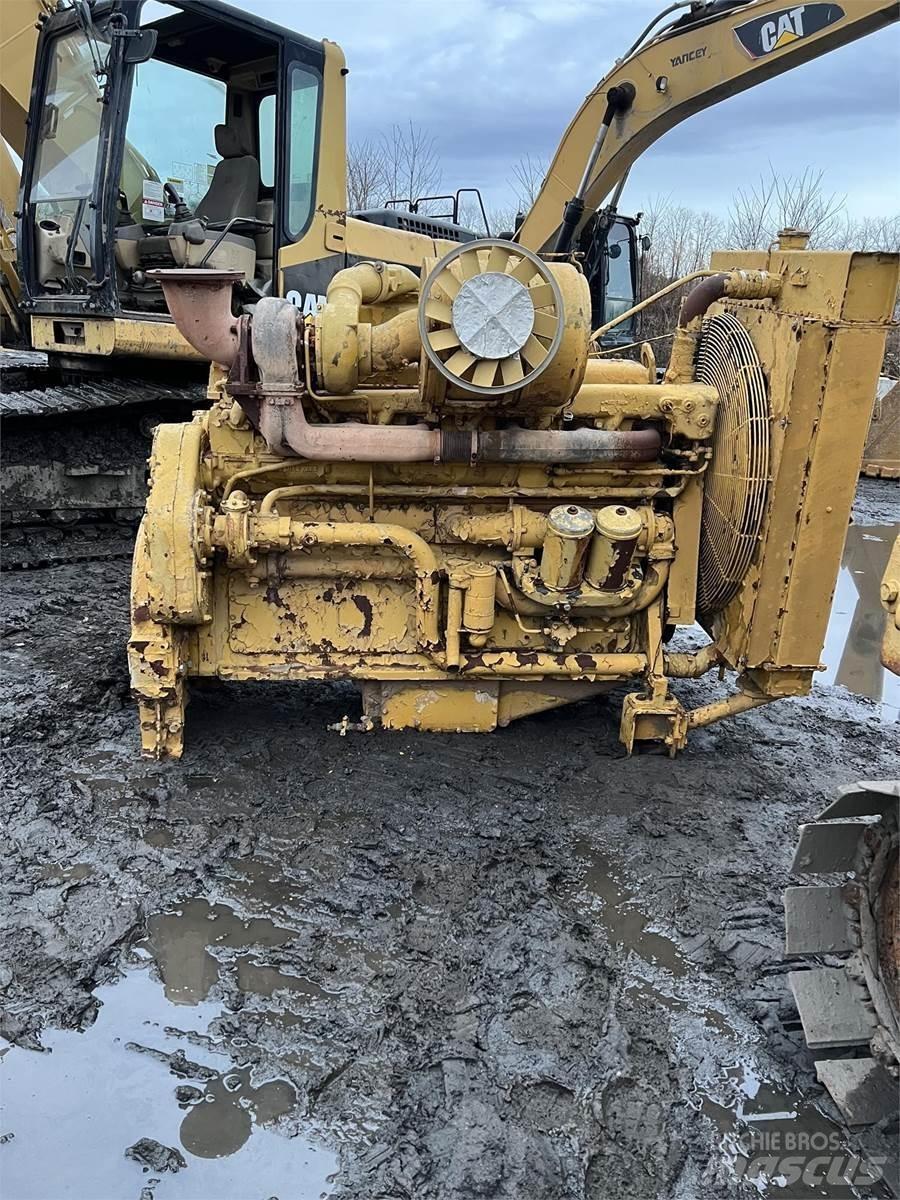 CAT D353 Motory