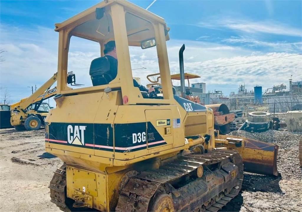 CAT D3G XL Pásové dozery