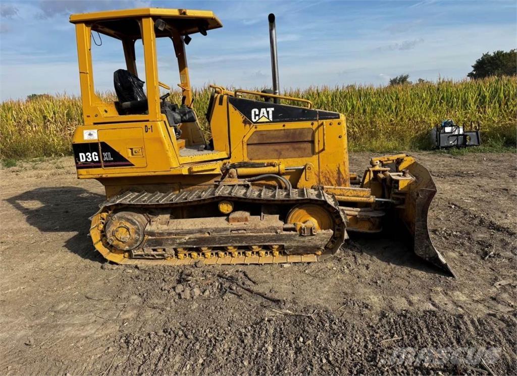 CAT D3G XL Pásové dozery