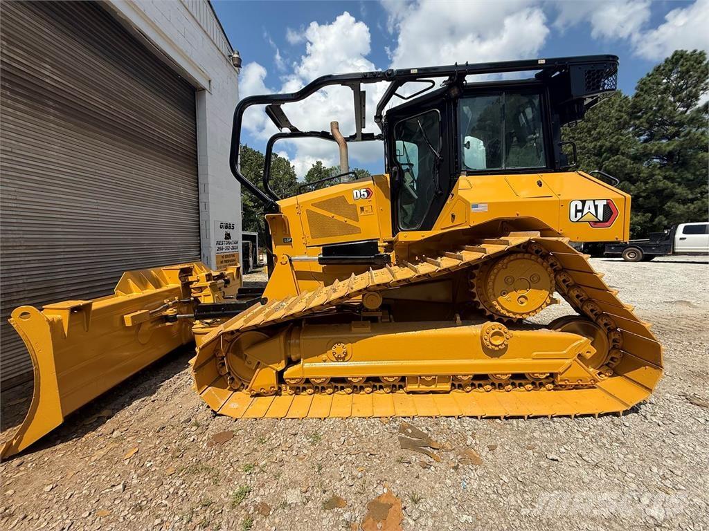 CAT D5 LGP Pásové dozery