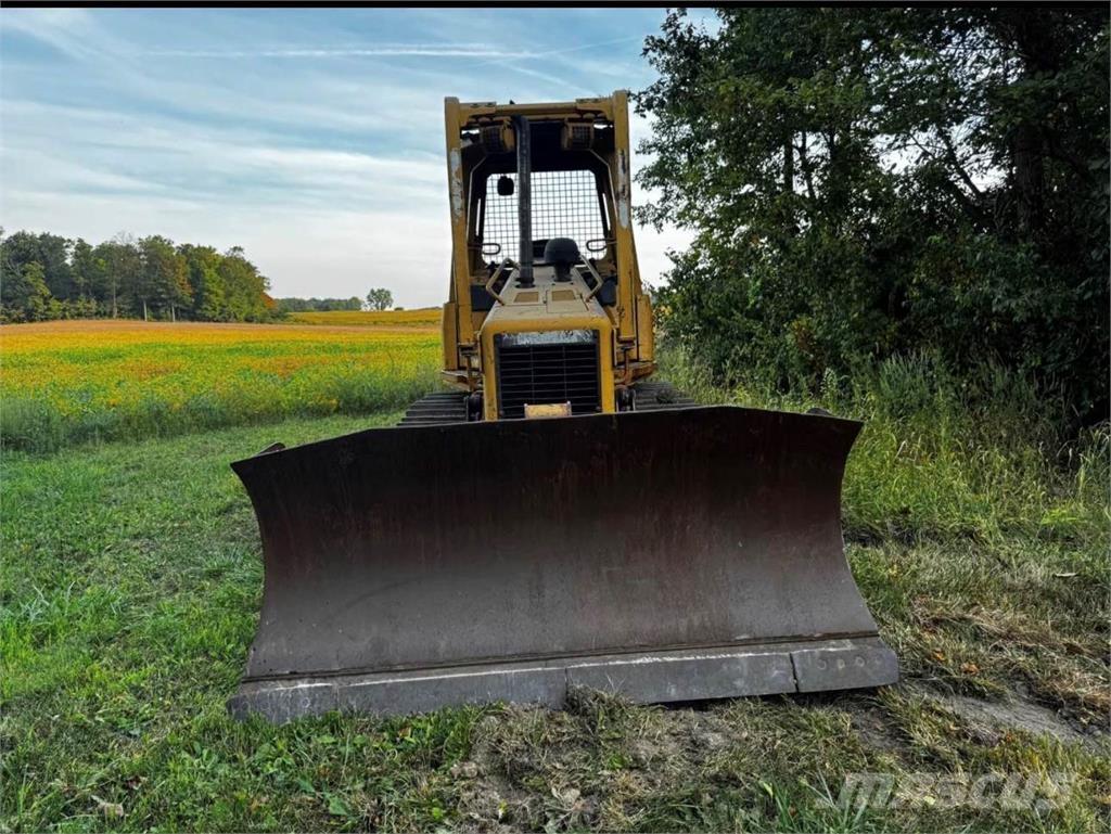 CAT D5G XL Pásové dozery