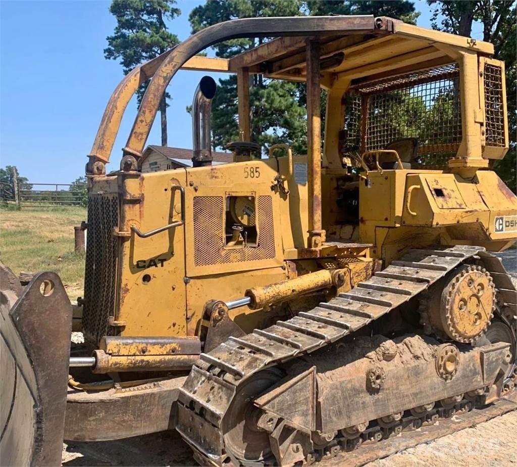 CAT D5H Pásové dozery