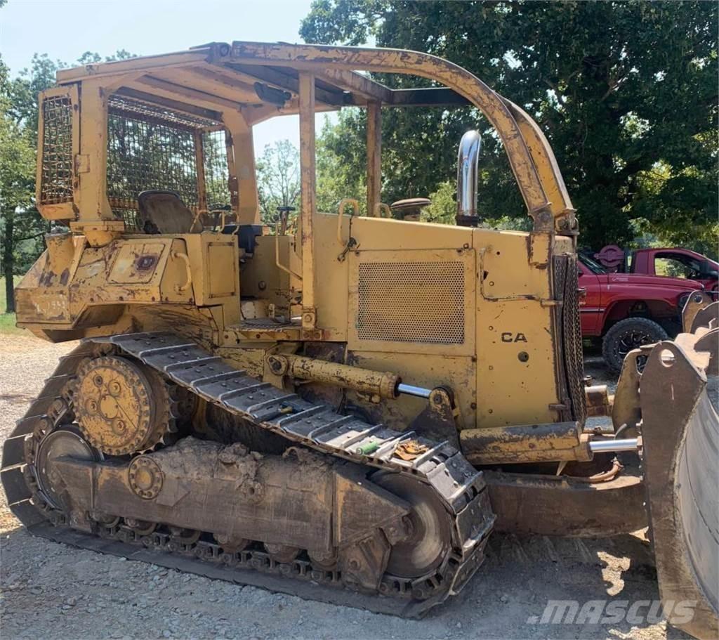 CAT D5H Pásové dozery