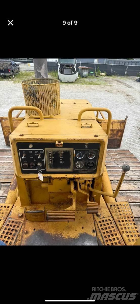 CAT D5H II Pásové dozery