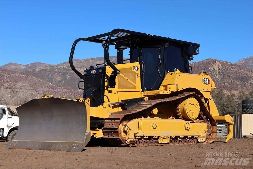 CAT D6 XL Pásové dozery