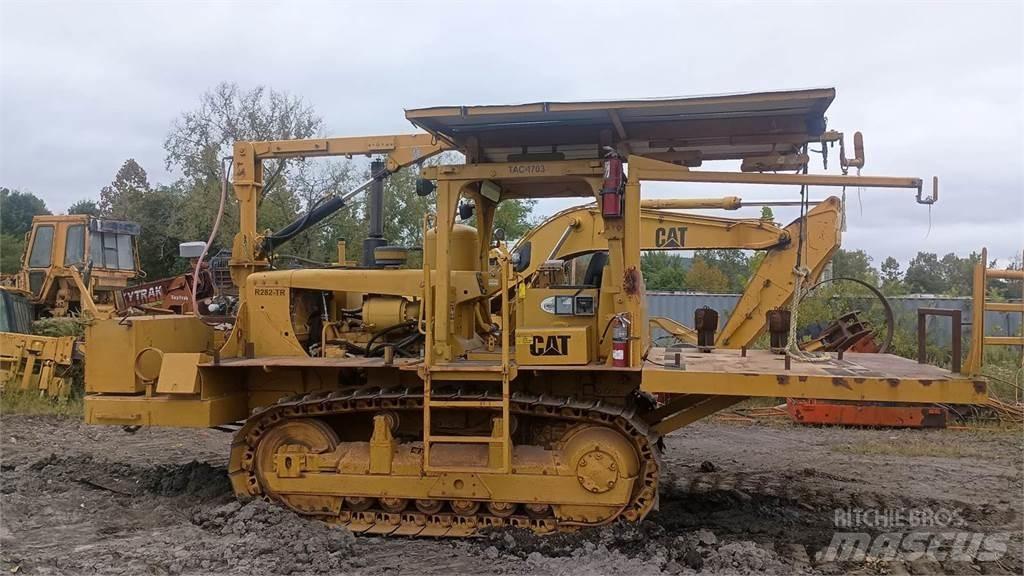 CAT D6D Pásové dozery