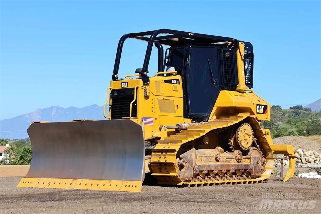 CAT D6N XL Pásové dozery