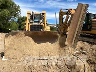 CAT D6T Pásové dozery