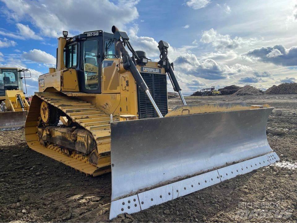 CAT D6T Pásové dozery
