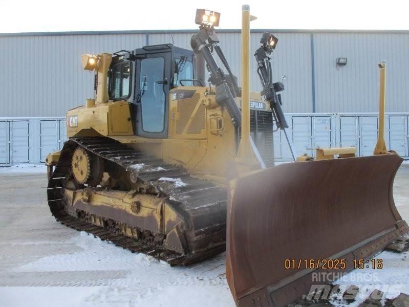 CAT D6T Pásové dozery