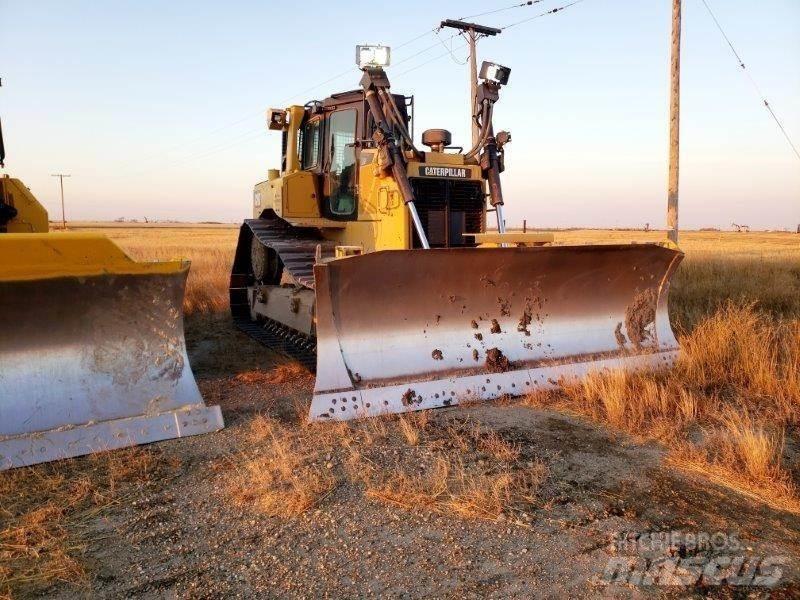 CAT D6T XW Pásové dozery