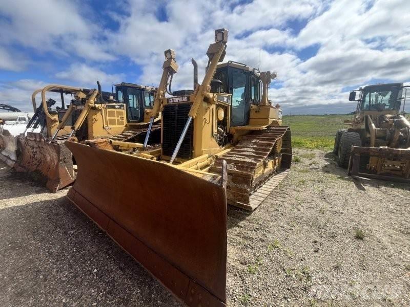 CAT D6T XW Pásové dozery