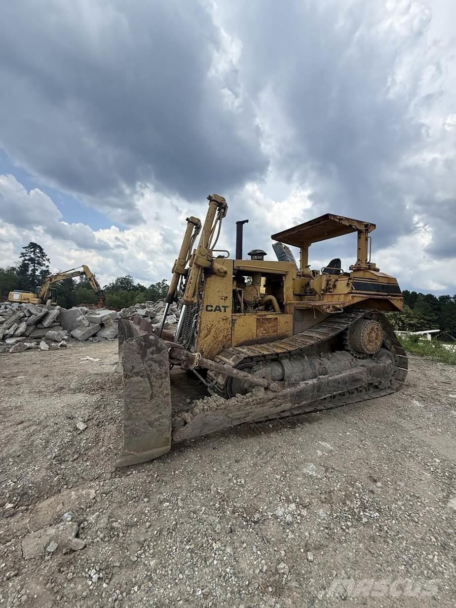 CAT D7H Pásové dozery