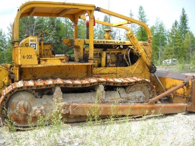 CAT D8H Pásové dozery