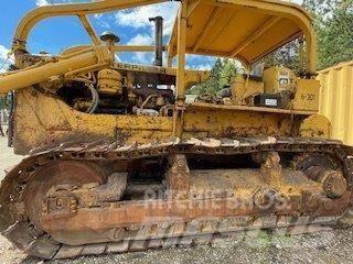 CAT D8H Pásové dozery