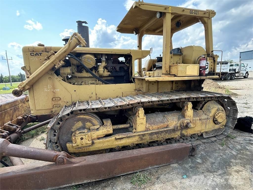 CAT D8H Pásové dozery