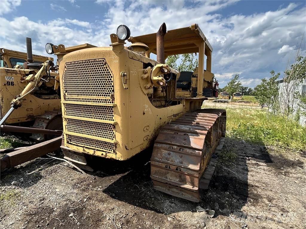 CAT D8H Pásové dozery