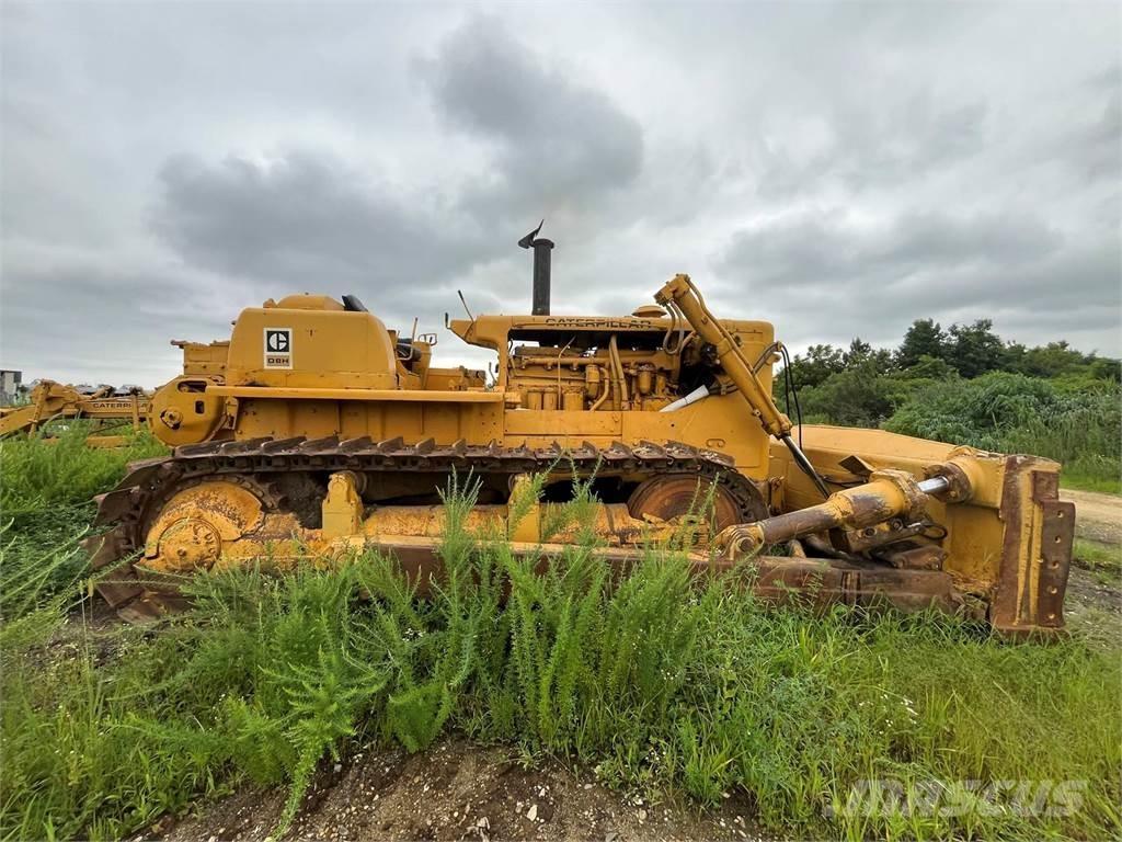 CAT D8H Pásové dozery