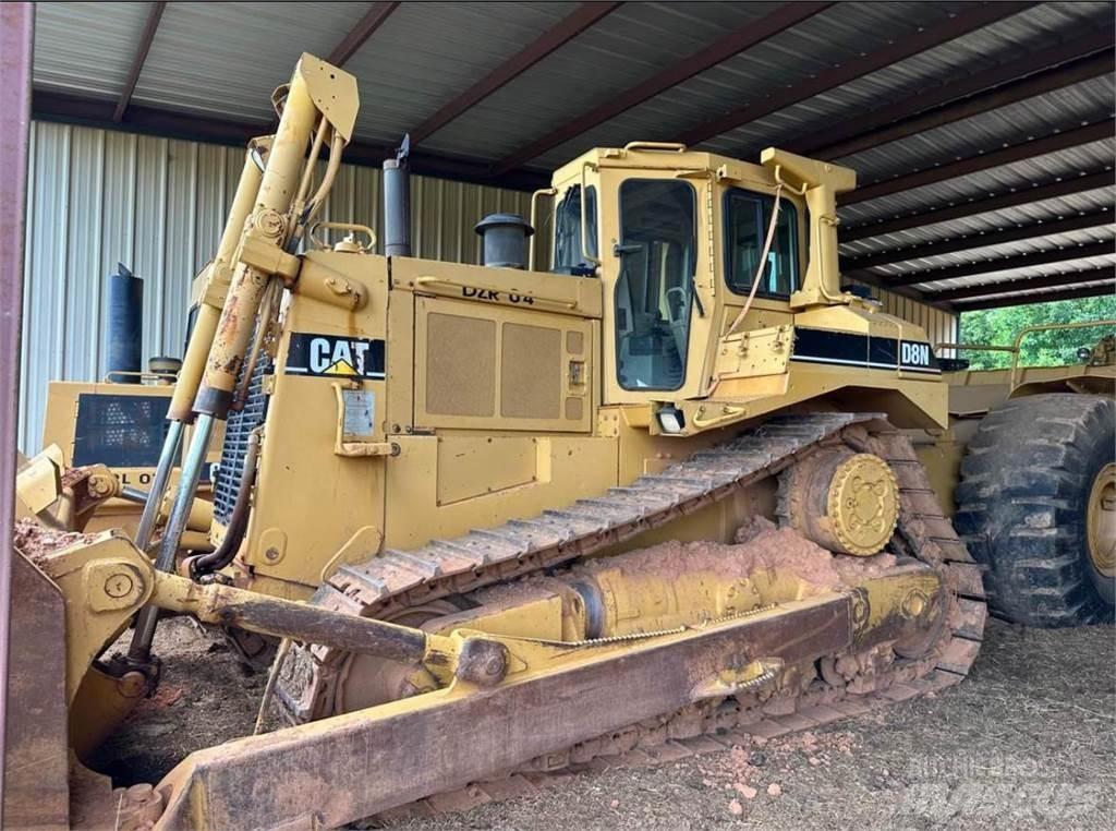 CAT D8N Pásové dozery