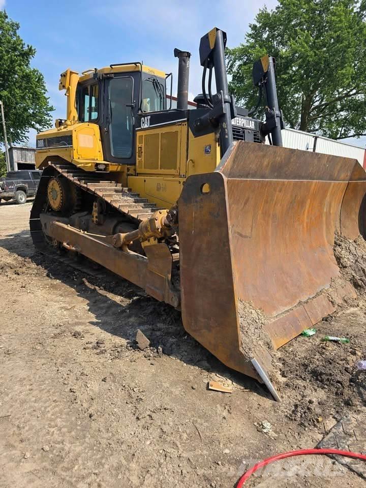 CAT D8R Pásové dozery