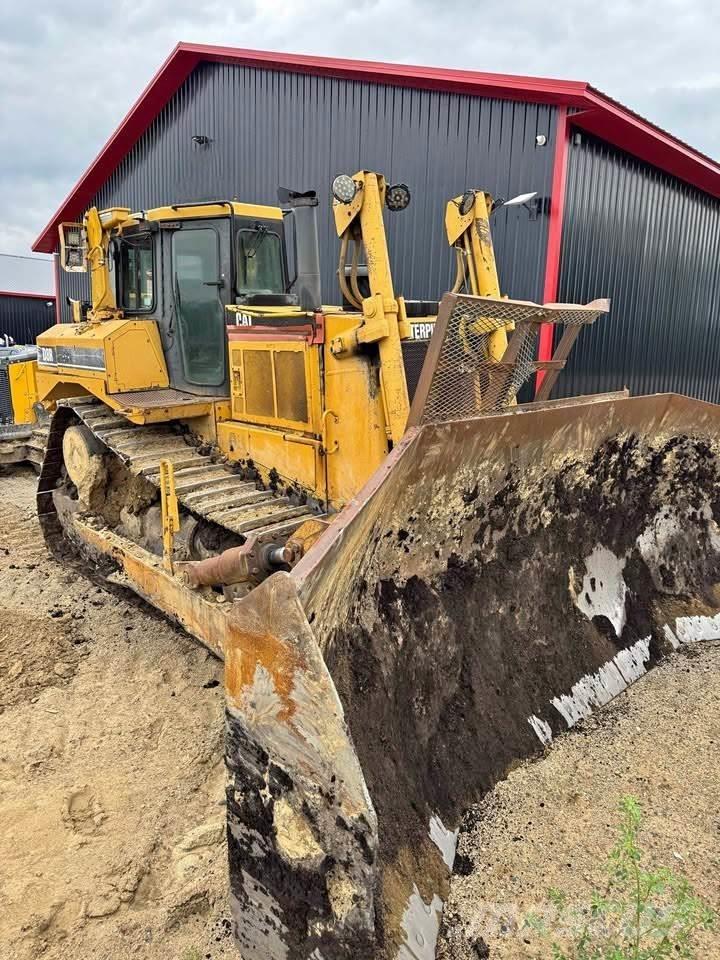 CAT D8R Pásové dozery