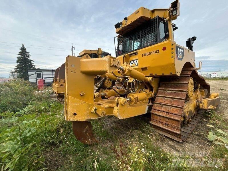 CAT D8T Pásové dozery