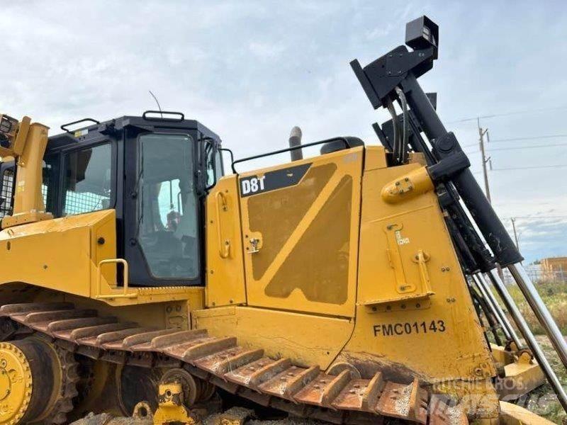 CAT D8T Pásové dozery