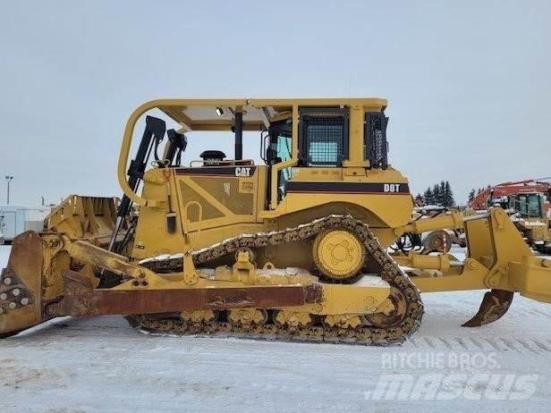 CAT D8T Pásové dozery