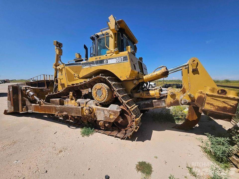CAT D8T Pásové dozery