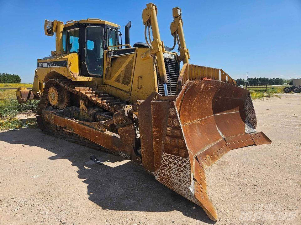 CAT D8T Pásové dozery