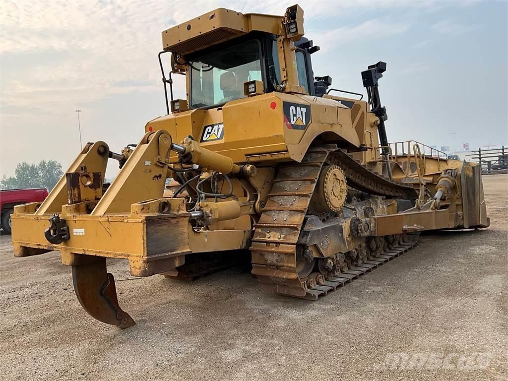 CAT D8T Pásové dozery