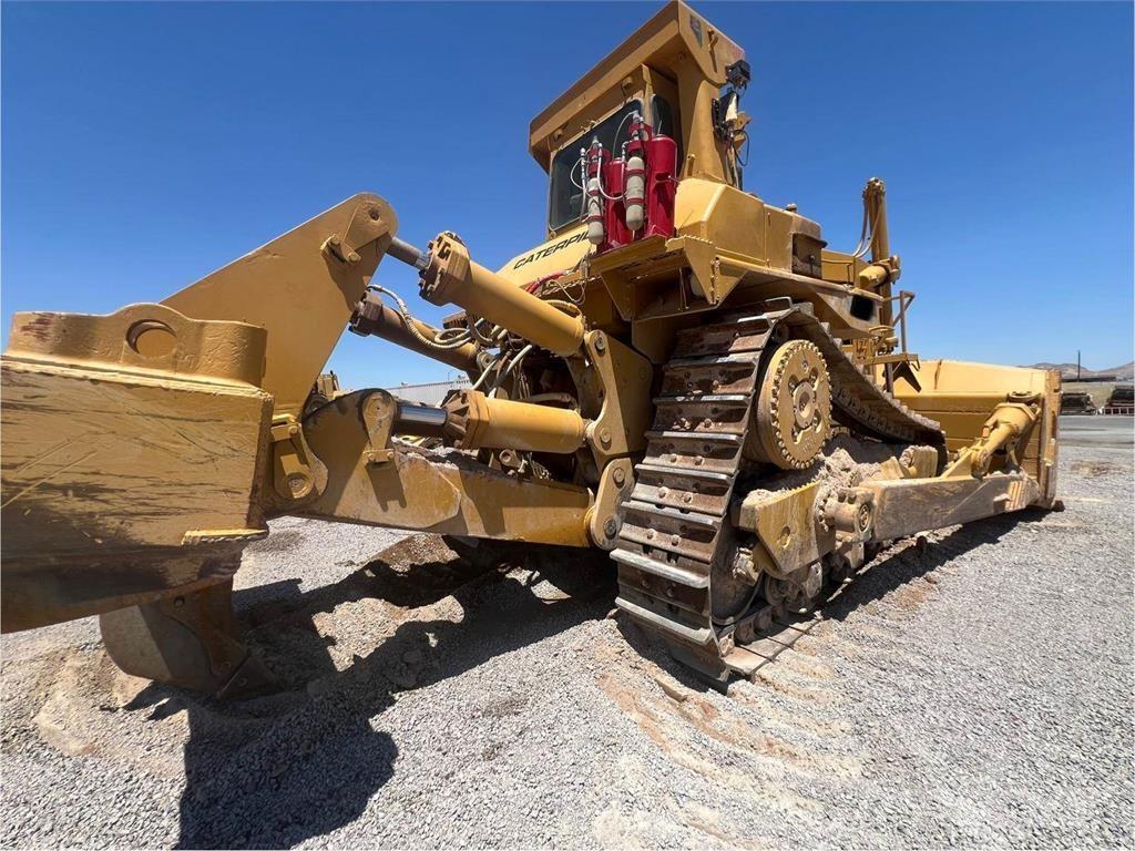 CAT D9L Pásové dozery