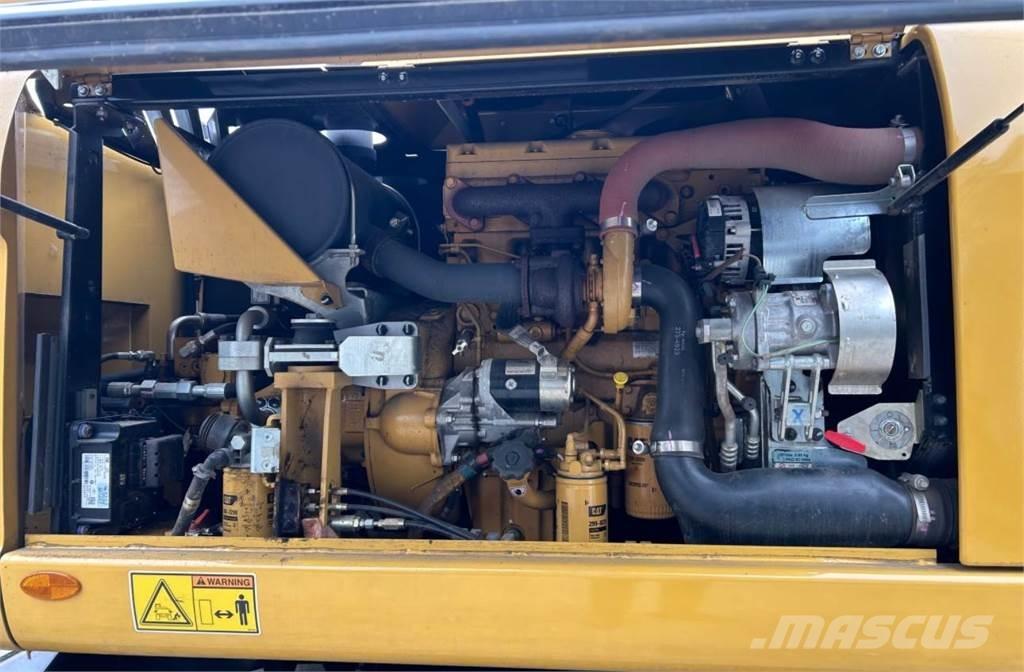 CAT M313D Kolová rýpadla
