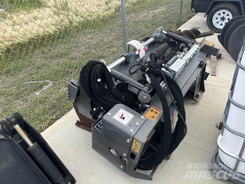CAT PC412B Ostatní komponenty