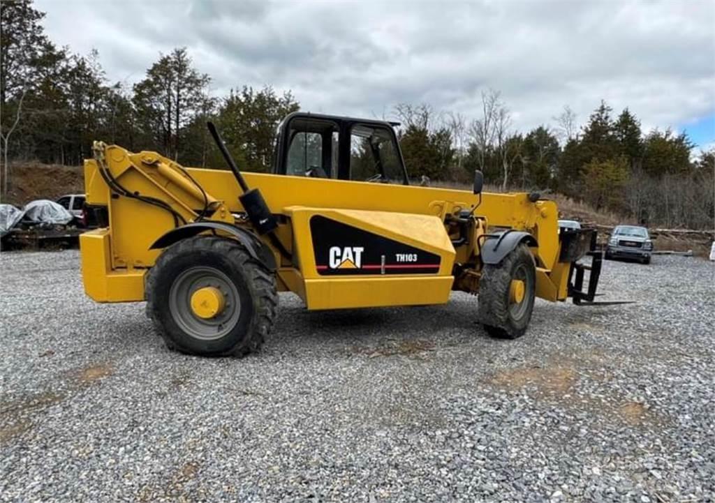 CAT TH103 Teleskopické manipulátory