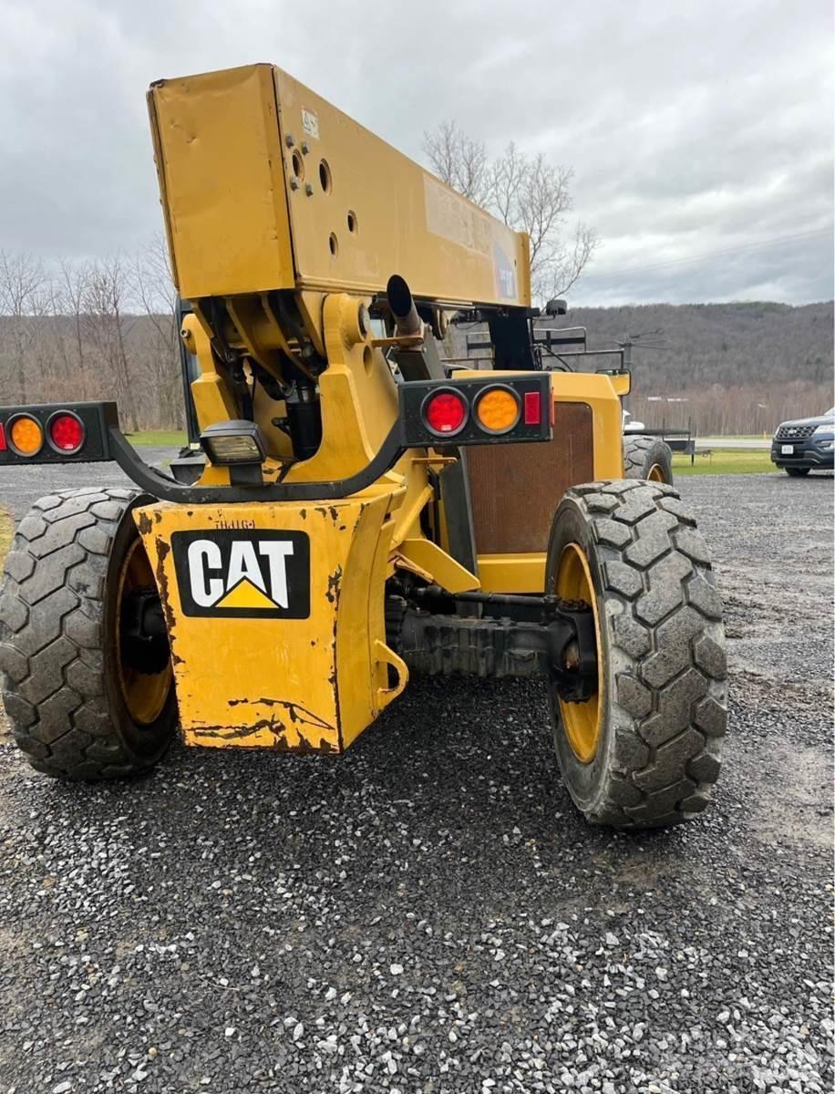 CAT TL943C Teleskopické manipulátory