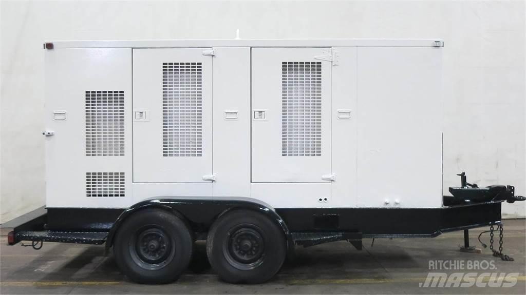 CAT XQ225 Naftové generátory