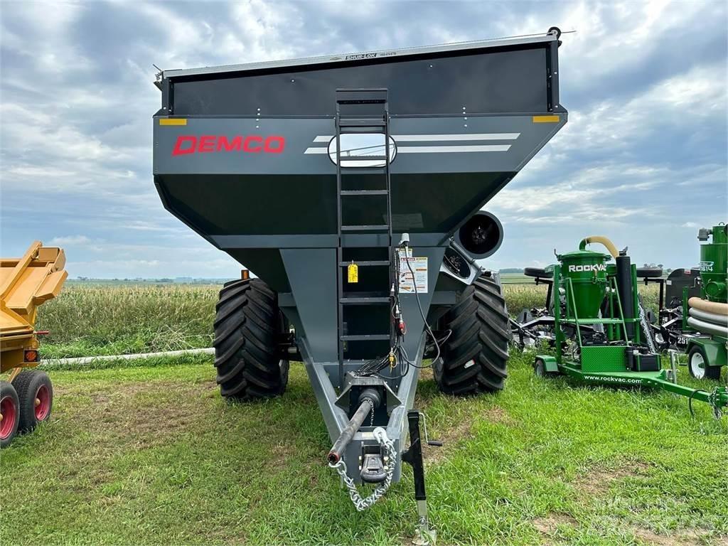 Demco 1100 Obilné návěsy