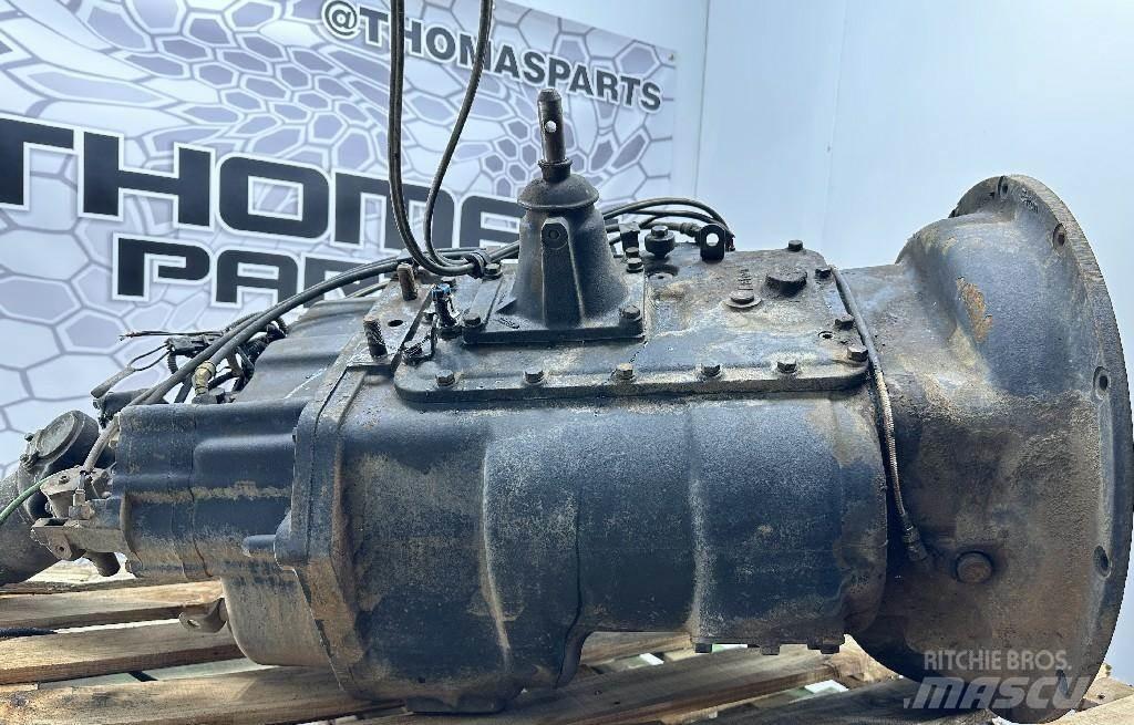 Eaton 367 Převodovky