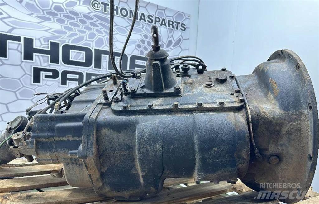 Eaton 367 Převodovky