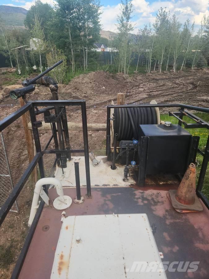 Finn T120 Násypky, fukary a dopravníky