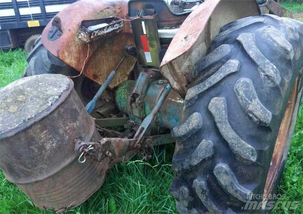 Ford 4600 Traktory