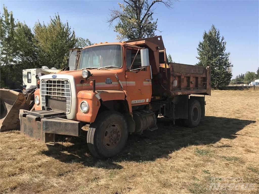 Ford 8000 Sklápěče