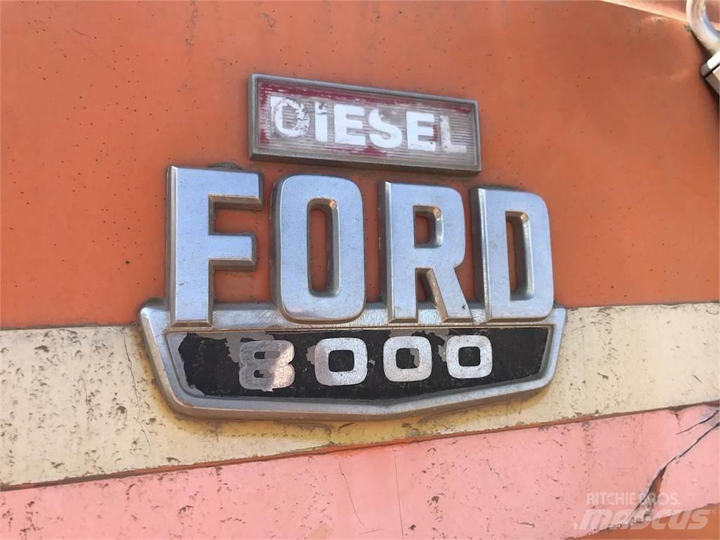 Ford 8000 Sklápěče