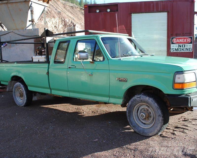 Ford F-250 Pick up/Valník