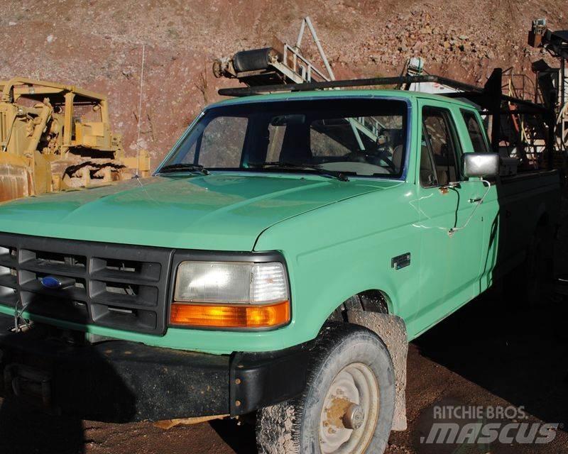 Ford F-250 Pick up/Valník